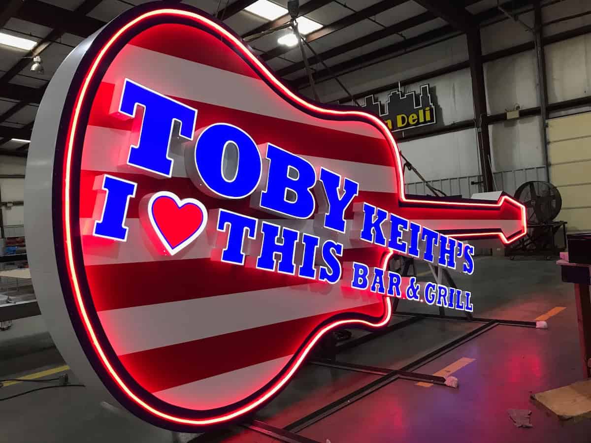 Business Signage in Broken Arrow